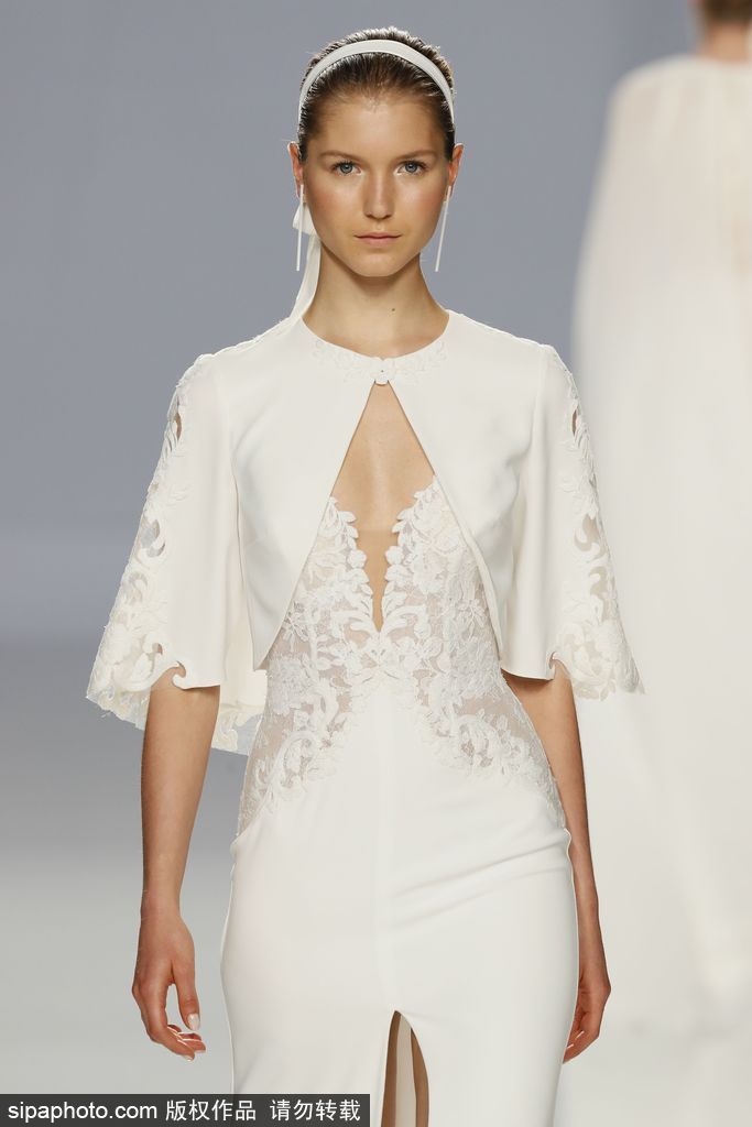 2018巴塞羅那婚紗周開走 純白婚紗唯美優雅