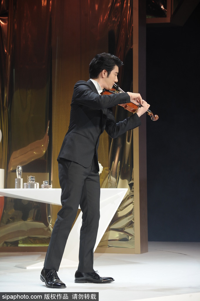 王力宏欲嘗試做導演 現場感恩愛人的支持