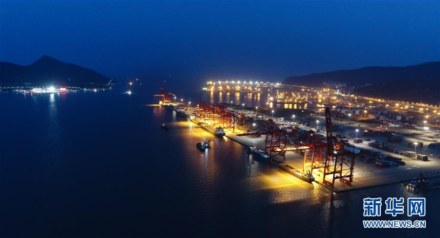 江蘇連云港：新亞歐大陸橋重要海陸轉換樞紐