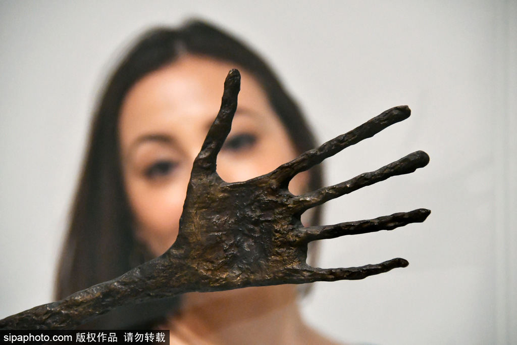 這藝術(shù)作品你能看懂？走近瑞士超存在主義雕塑大師賈科梅蒂藝術(shù)展