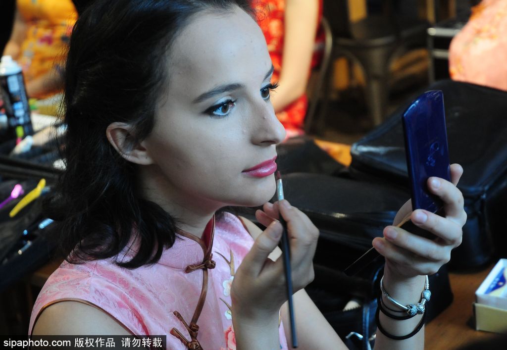 杭州全球旗袍日 見證古典美與國際范