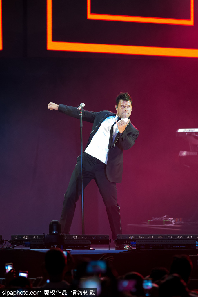 拉丁歌王瑞奇·馬丁西班牙火爆開唱彰顯個人魅力