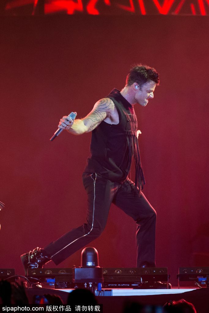 拉丁歌王瑞奇·馬丁西班牙火爆開唱彰顯個(gè)人魅力