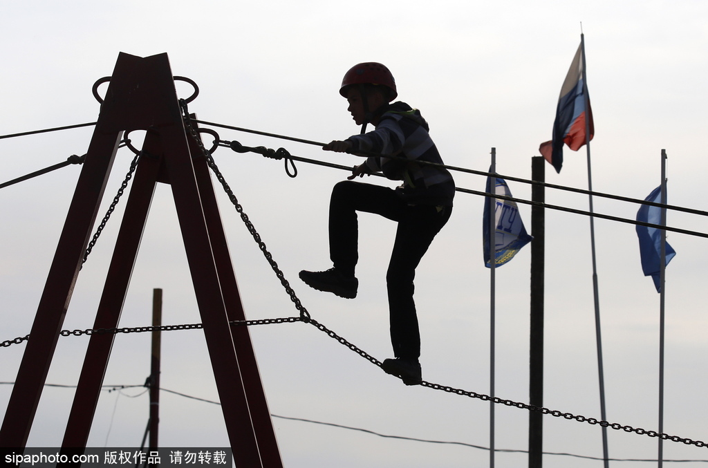 戰斗民族萌娃不簡單 俄羅斯緊急情況部組織兒童夏令營