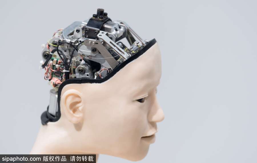 簡直要逆天 日本仿生機器人展逼真到嚇人