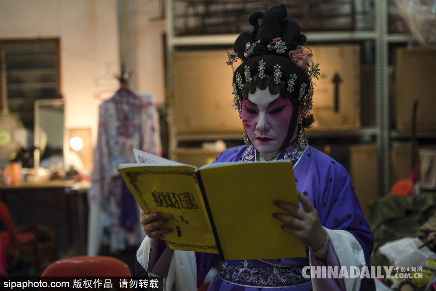 馬來西亞上演中國傳統(tǒng)戲劇表演 充滿濃郁中國風(fēng)情