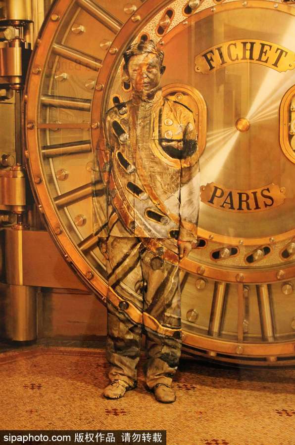 “藏于城中”的偽裝藝術 中國藝術家劉勃麟作品在巴黎展出