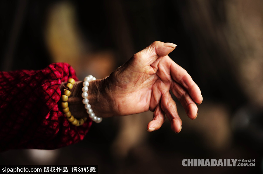 重慶大足：103歲獨居老人的生活