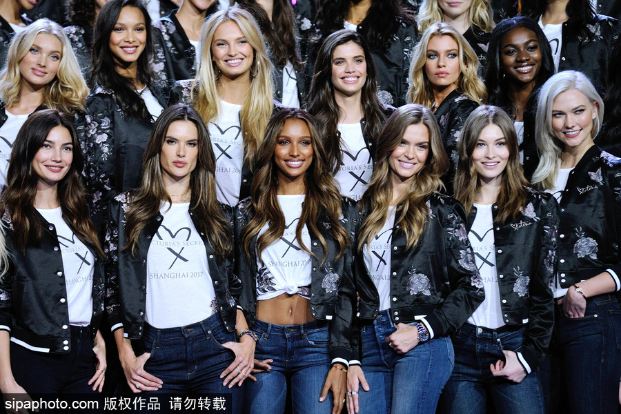 維密天使上海集結長腿霸屏 劉雯、何穗領銜中國軍團