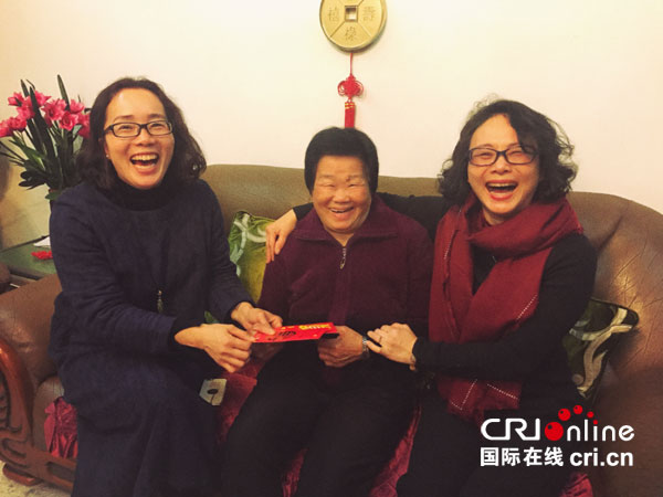 【牽媽媽的手】永遠做母親最貼心的小棉襖