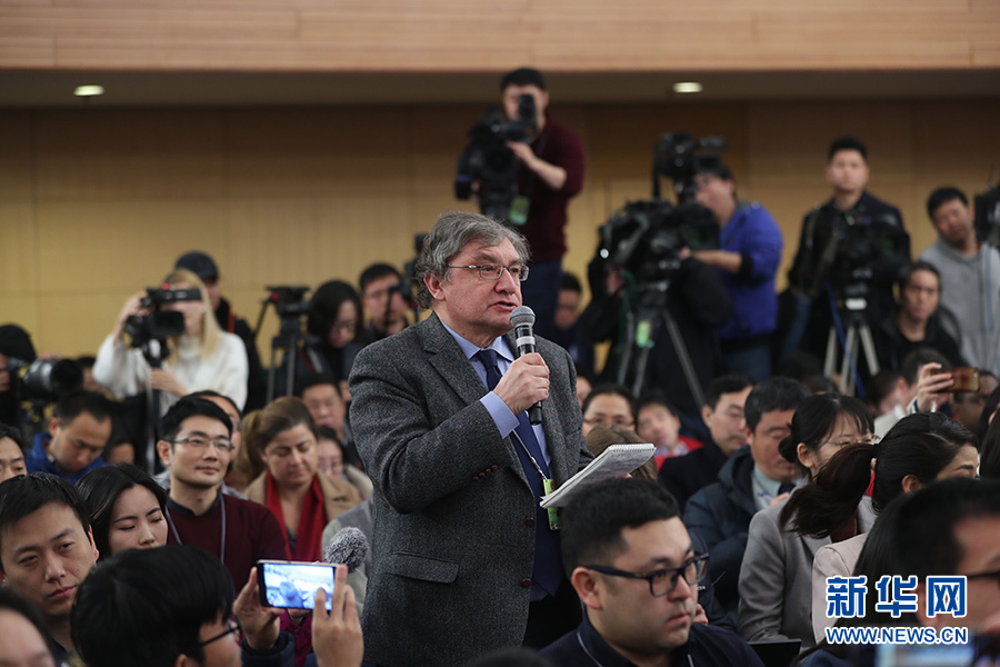 王毅：推動青島峰會實現三大目標 開啟上合組織新時代