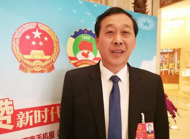 全國人大代表陶光輝：建議出臺政策支持資源型企業(yè)獨(dú)立工礦區(qū)發(fā)展替代產(chǎn)業(yè)