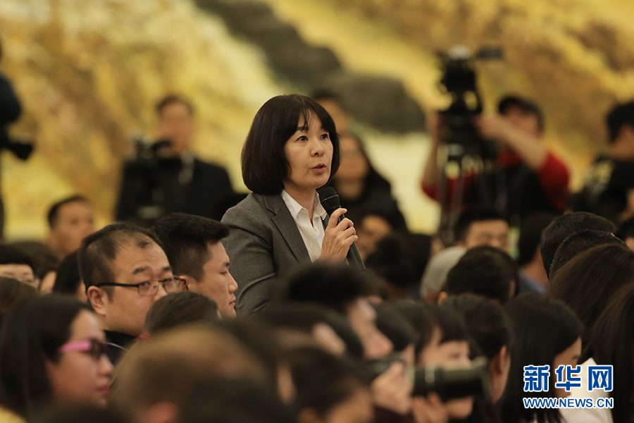 李克強：中日關系改善不僅需要氛圍，更需要遠見和定力