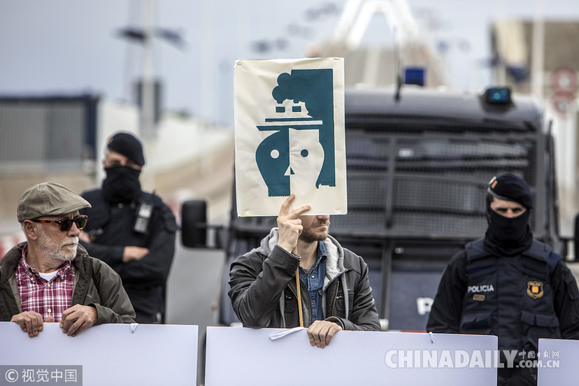 西班牙：世界最大游輪啟航 民眾街頭抗議污染問題