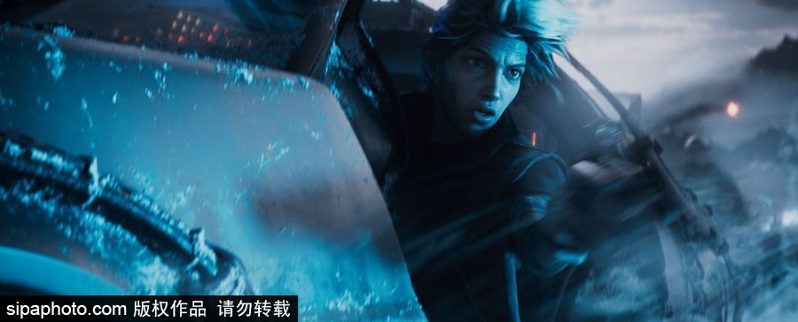 電影《頭號(hào)玩家》劇照海報(bào) 斯皮爾伯格8年來(lái)票房首過(guò)3億