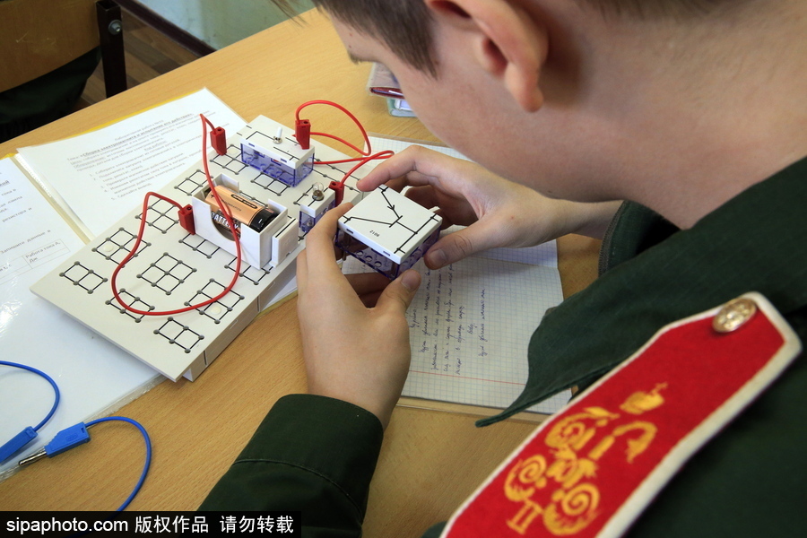 揭秘戰斗民族未來“警察”生活 走進尼古拉斯二世少年警官學校