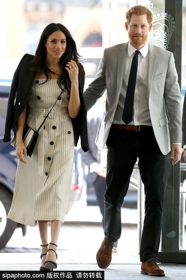 英國哈里王子攜準王妃梅格漢·馬克爾出席活動恩愛有加