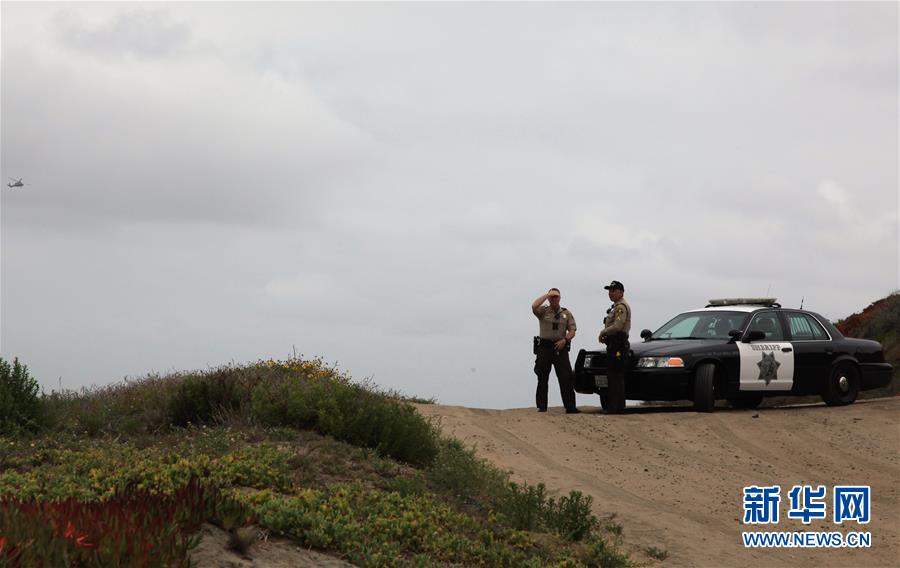 中美洲移民抵邊境 美國政府“嚴(yán)陣以待”