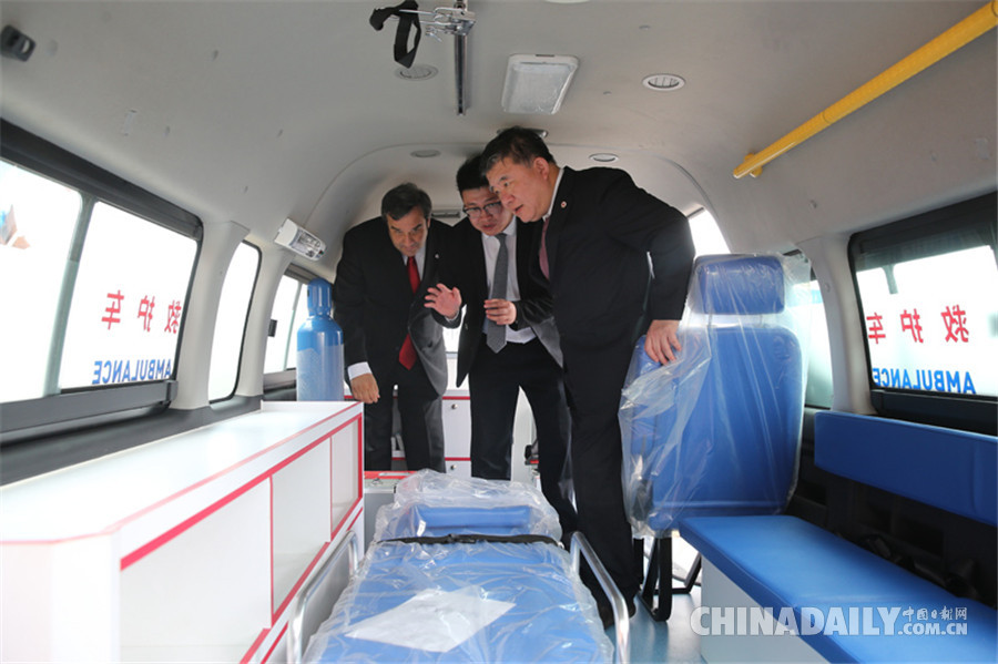 中國紅十字會首批援助敘利亞人道救援設備在上海啟運