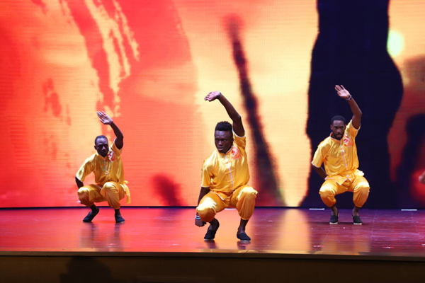 第三屆“留動中國”東南賽區開賽 江蘇大學體藝展示奪冠