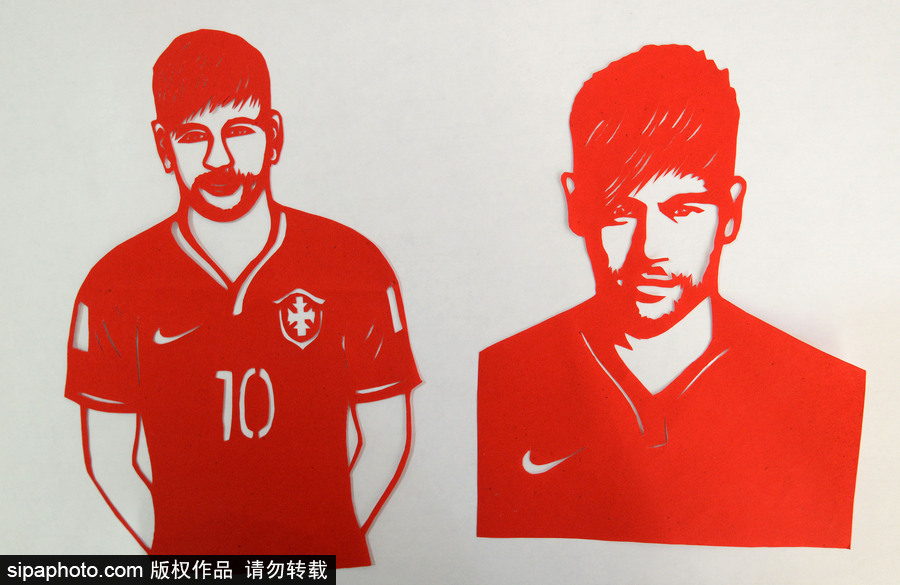 栩栩如生！河北阿姨巧手剪出世界杯球星