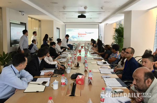 組圖：“一帶一路”國(guó)家精英媒體培訓(xùn)班學(xué)員在上海參觀(guān)