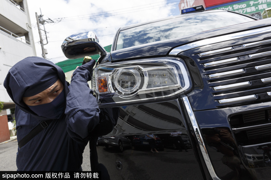 別慌他只是個司機！日本推出忍者司機服務還可展示技能