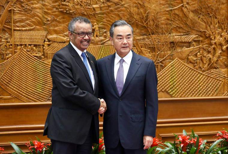 王毅會見世界衛生組織總干事譚德塞