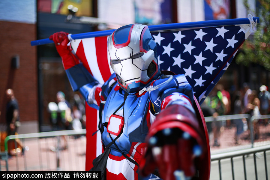 美國(guó)圣地亞哥國(guó)際動(dòng)漫展 各路“英雄”匯聚熱鬧非凡