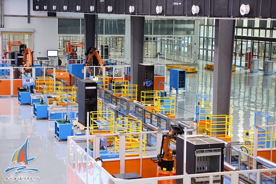 【風從海上來·改革進行時】全國網絡媒體看浪潮：自主創新攀上服務器技術最高峰