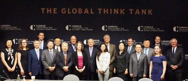 崔天凱：外界對(duì)中國(guó)發(fā)展意圖有誤解誤判 中美依然在同一條船上