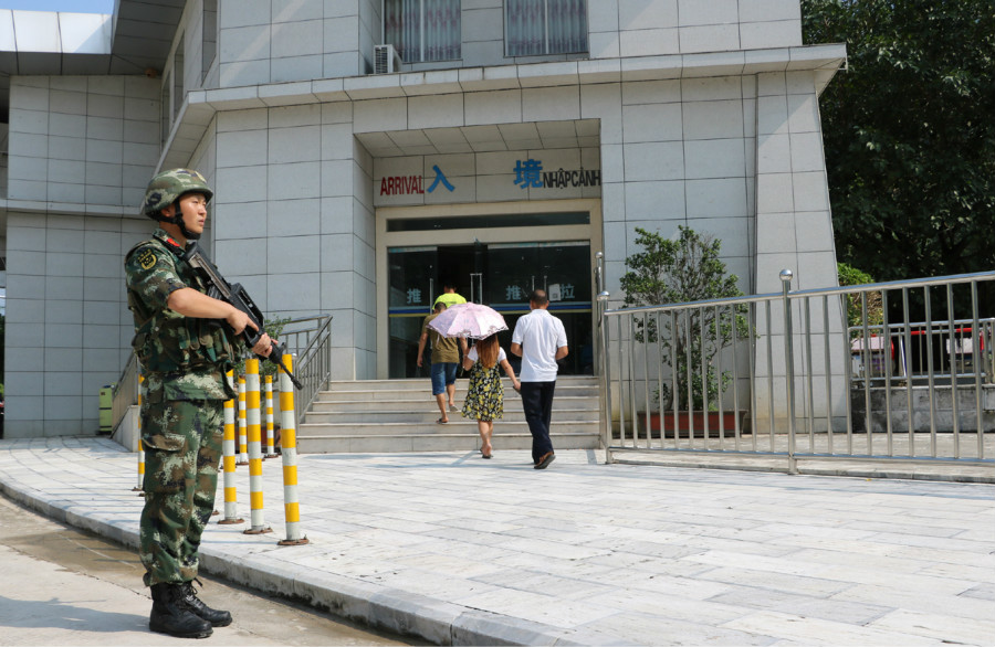 致敬！老山腳下的國門衛士