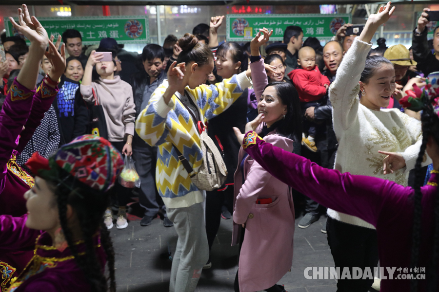 和田夜市：絕不容錯過的深夜食堂