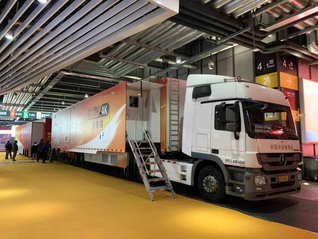 1 時政新聞眼|開幕式結束后,習近平“巡館”看了些什么?