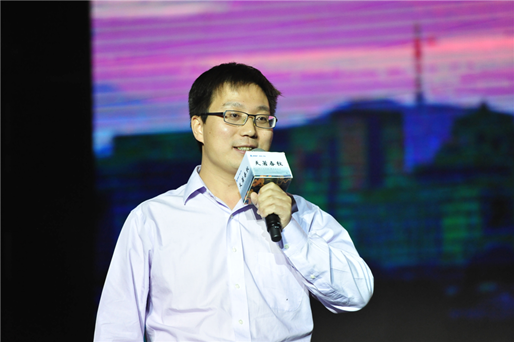 80后,白襯衣,牛仔褲,八大處這是怎樣的一場產品發布會?