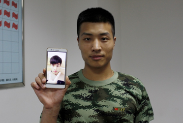 當兵前后對比照:軍旅生活如何改變了他們