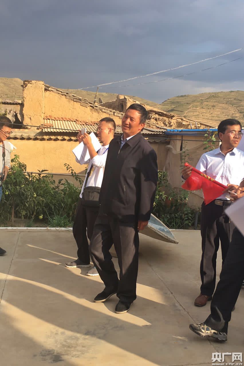 【網絡媒體“走轉改”】育產業、促脫貧:周灣村的精準扶貧