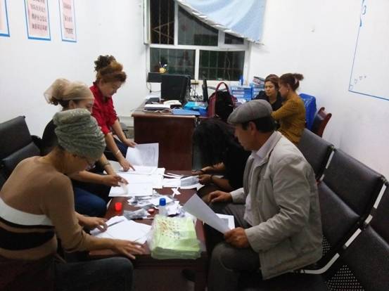 夯實(shí)扶貧地基,且末縣工作組精準(zhǔn)扶貧“回頭看”