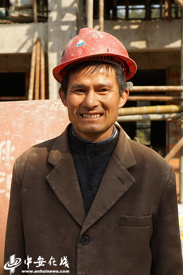 笑一笑 拍個照 俺們不再是貧困戶！——金寨縣迎河村的22張燦爛笑臉