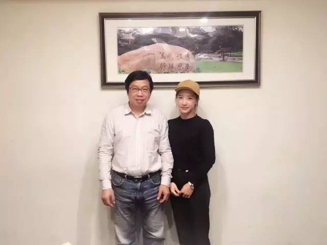 最美蹦床冠軍拜名師 也跨界進(jìn)娛樂(lè)圈？